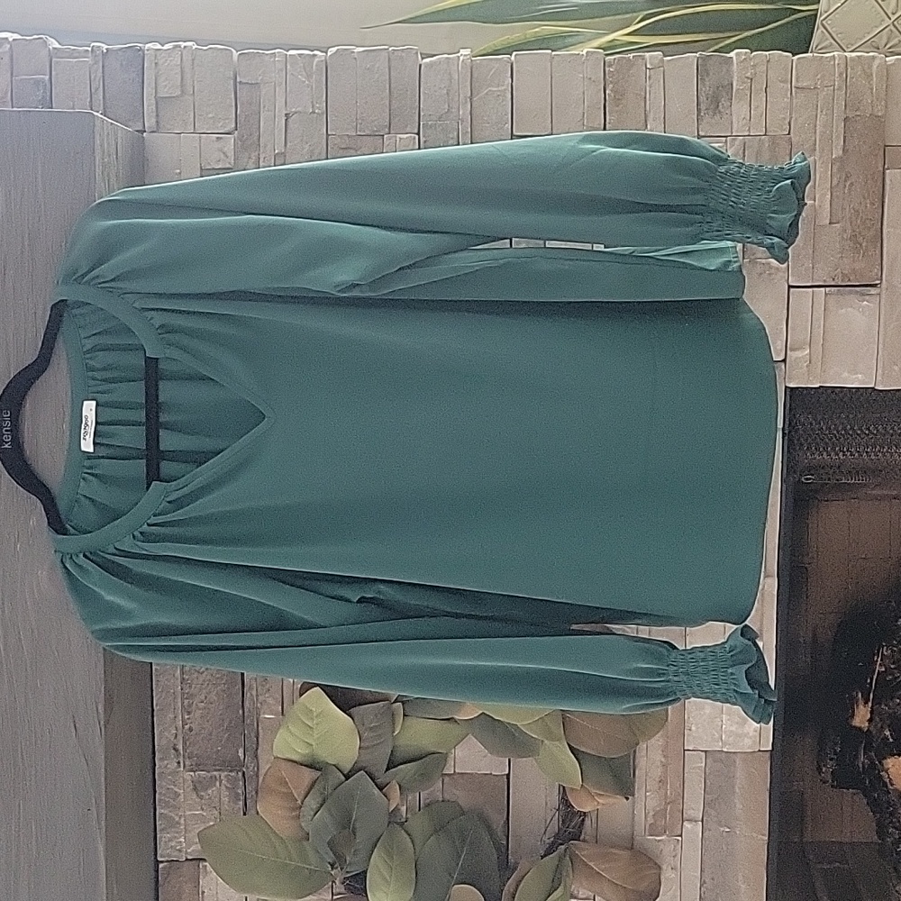 Green Long Sleeve Blouse
